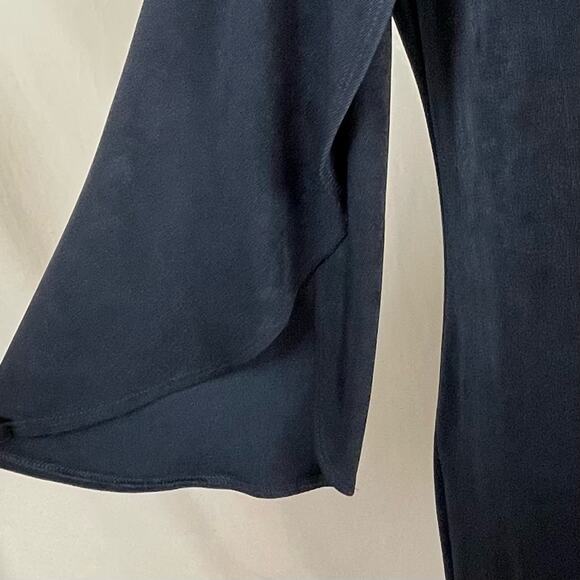 Chico’s Midnight Blue Travelers Non-Wrinkle Neutral Shift Dress NWOT Size 8 - Picture 5 of 13